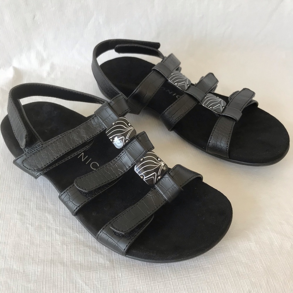 Vionic Amber Black Adjustable Sandals